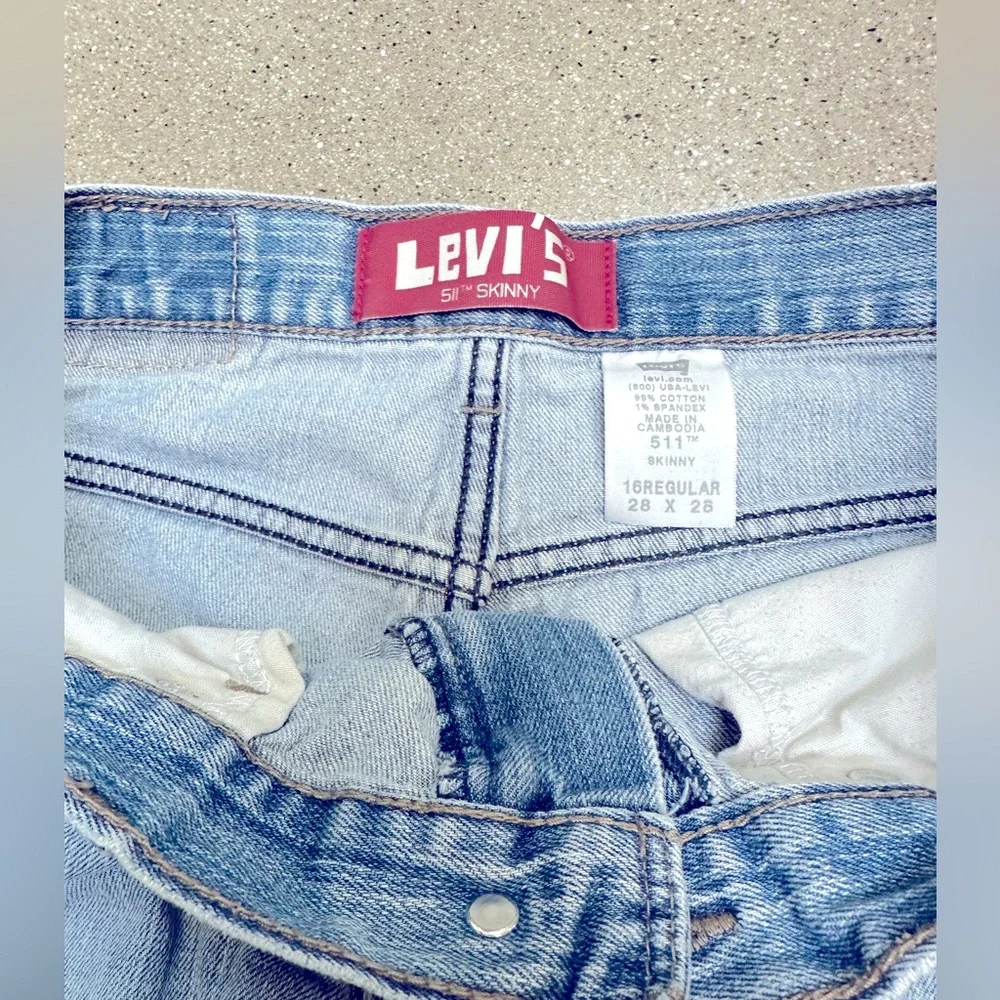 Levi's 511 Jeans - Picture 3 of 4